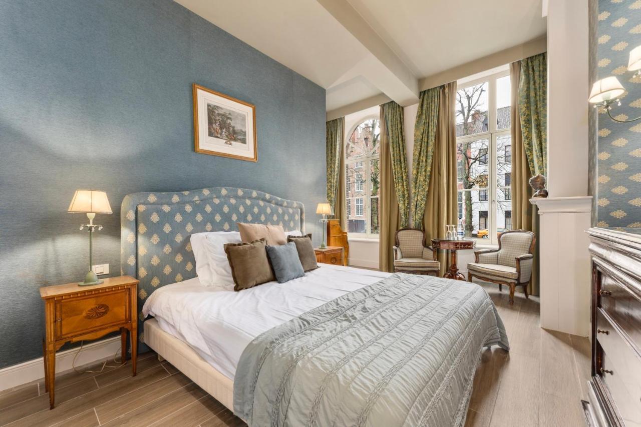 Canal Hotel